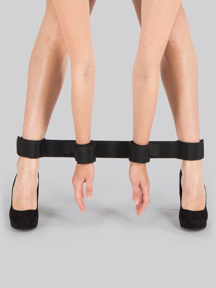 Bondage Boutique 16.5 Inch Wrist and Ankle Spreader Bar - Black