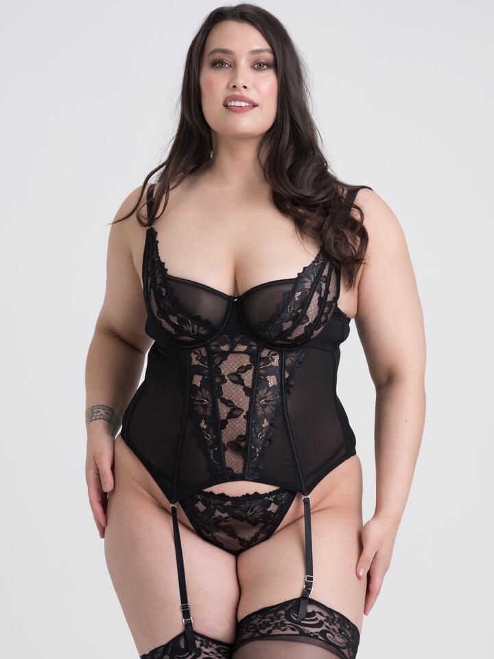 Lovehoney Plus Size Lavish Black Lace Basque Set - 5X / 6X - Black